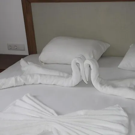 Bed & Breakfast Le Chance & *